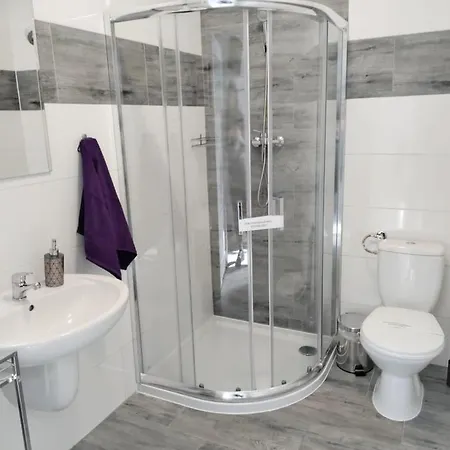 Auberge de jeunesse Adabet *