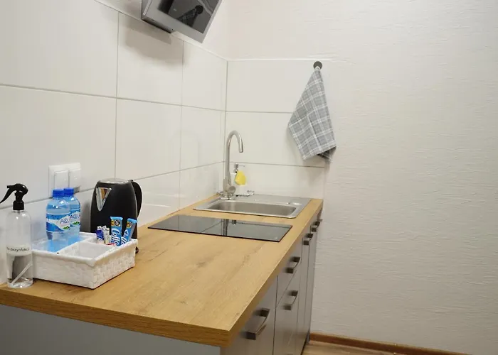 Adabet Ostello Kepno